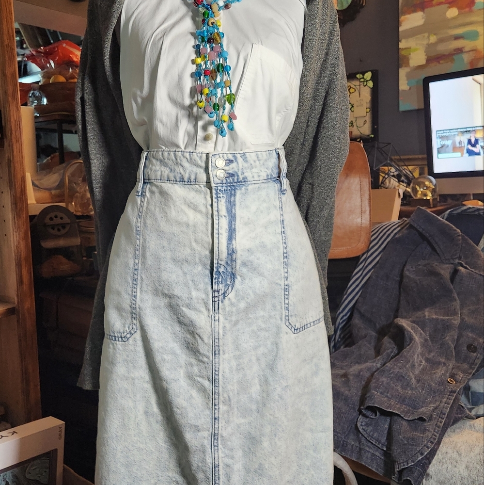 Gap A-line Denim Midi Skirt with Washwell - Size 16